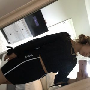 Charlotte Rousse black top